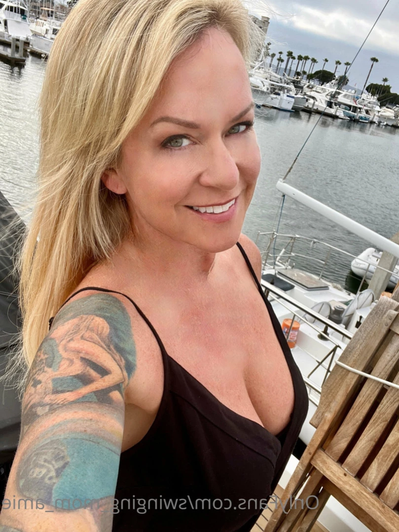 Swinger Step Mom [ swinging_mom_amie ] Onlyfans leaked photo 11102251 on Hotleaks.tv