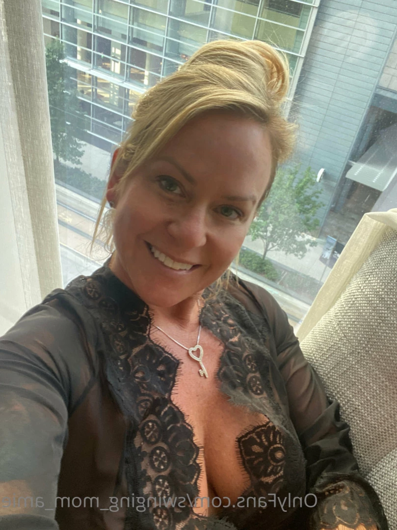 Swinger Step Mom [ swinging_mom_amie ] Onlyfans leaked photo 11102263 on Hotleaks.tv