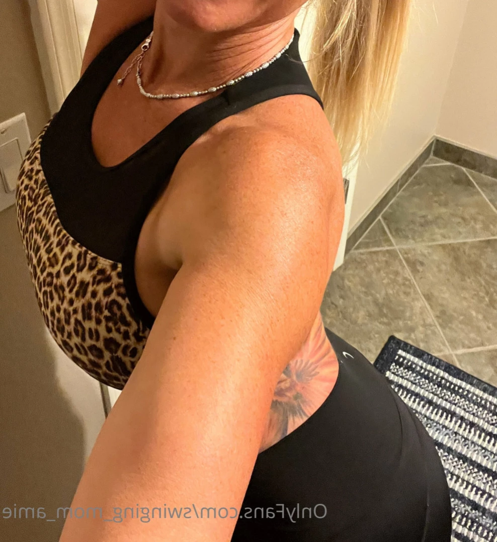 Swinger Step Mom [ swinging_mom_amie ] Onlyfans leaked photo 11352745 on Hotleaks.tv
