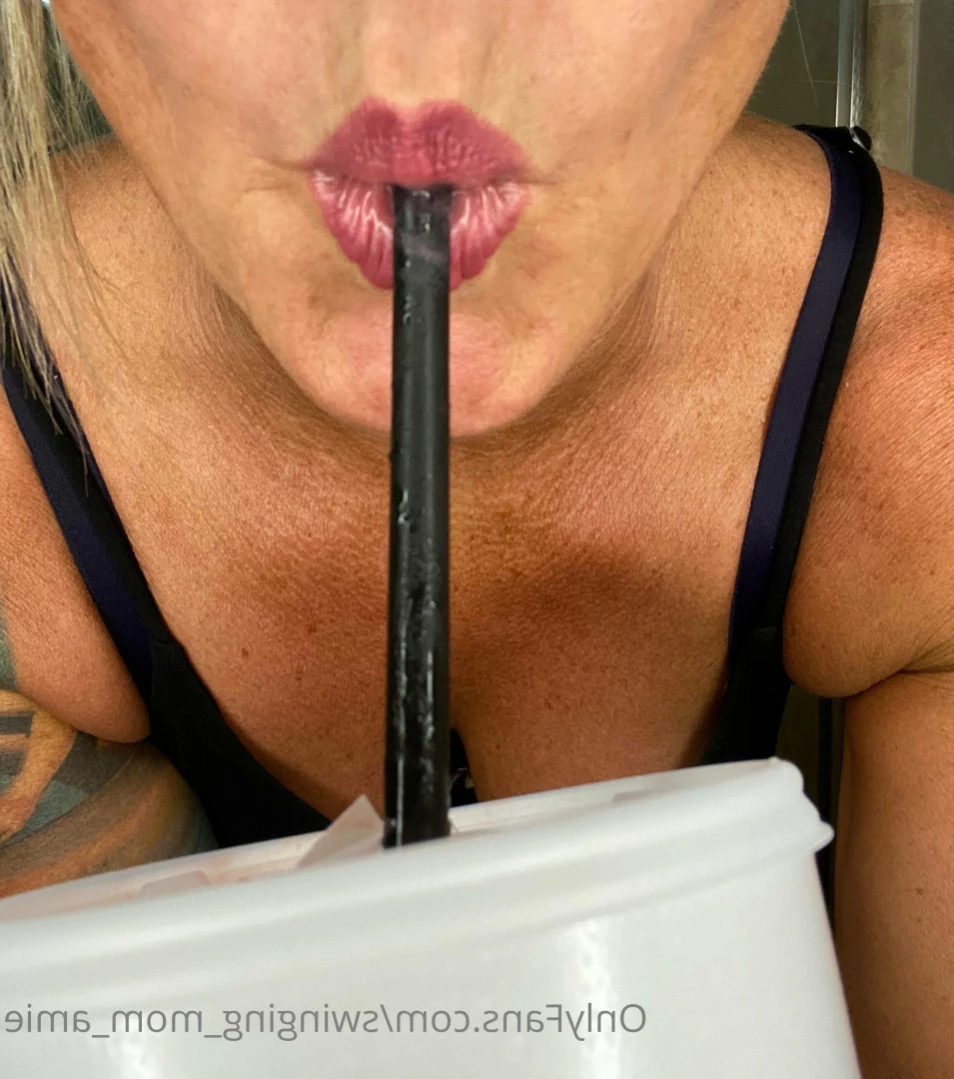 Swinger Step Mom [ swinging_mom_amie ] Onlyfans leaked photo 11659162 on Hotleaks.tv