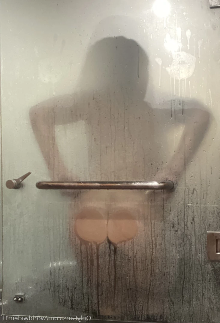 Swinger Step Mom [ swinging_mom_amie ] Onlyfans leaked photo 12915695 on Hotleaks.tv