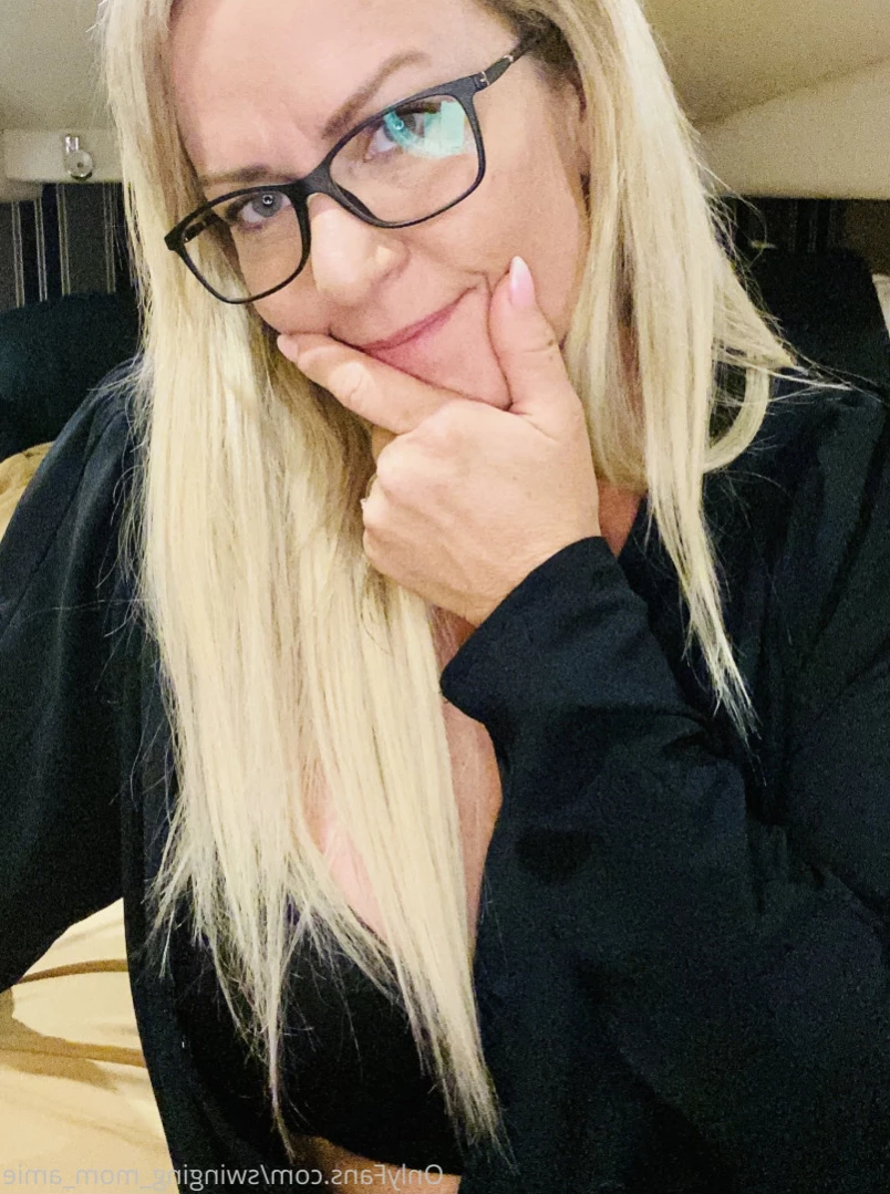 Swinger Step Mom [ swinging_mom_amie ] Onlyfans leaked photo 13865475 on Hotleaks.tv