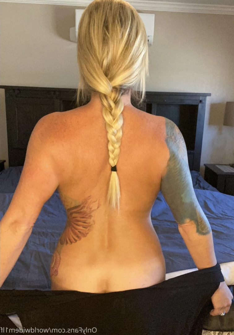 Swinger Step Mom [ swinging_mom_amie ] Onlyfans leaked photo 14133224 on Hotleaks.tv