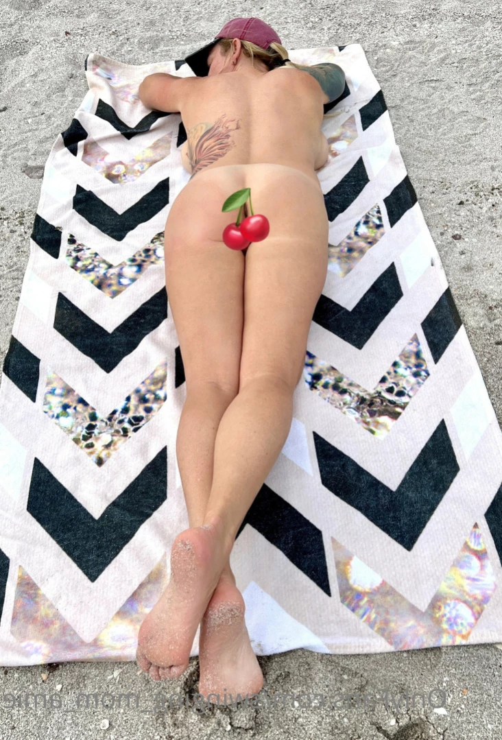 Swinger Step Mom [ swinging_mom_amie ] Onlyfans leaked photo 15458982 on Hotleaks.tv