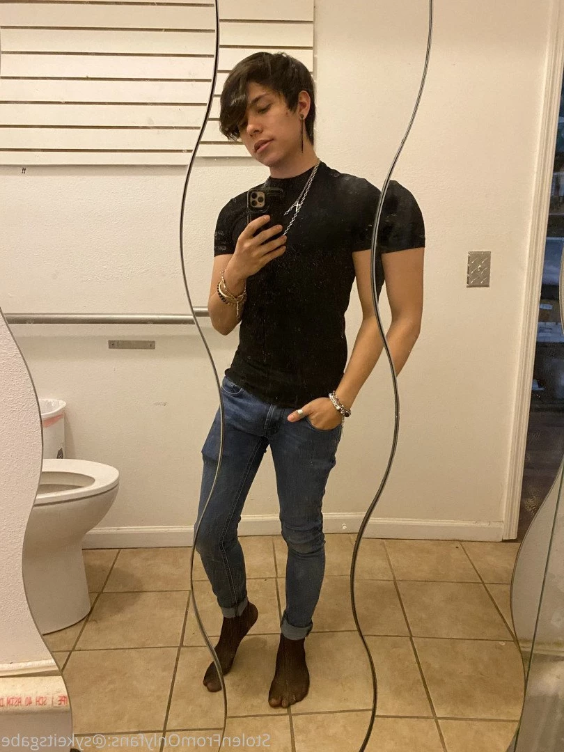 GabrialSyke [ sykeitsgabe ] Onlyfans leaked photo 4963906 on Hotleaks.tv