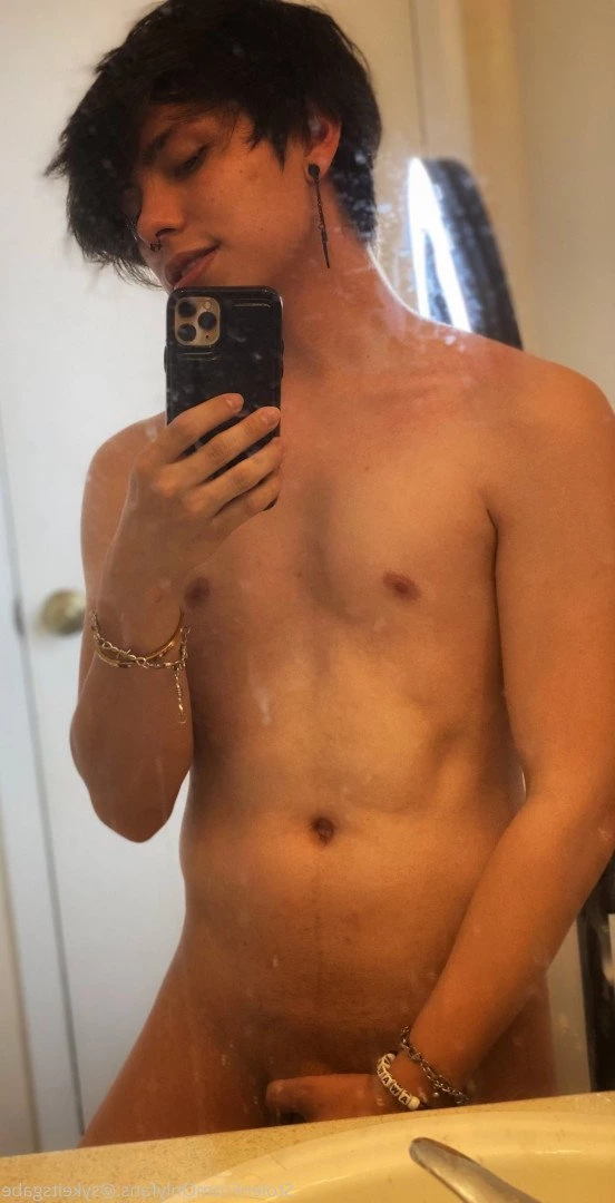 GabrialSyke [ sykeitsgabe ] Onlyfans leaked photo 4963919 on Hotleaks.tv