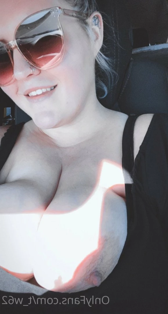 That girl T [ thick_to_a_t ] Onlyfans leaked photo 4961755 on Hotleaks.tv