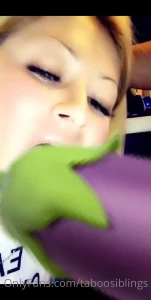 5398587