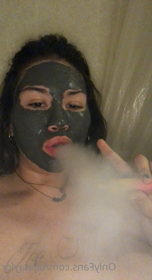 Taja Taylor-Foxx 🦊🦋 [ tajataylor ] Onlyfans leaked photo 4960409 on Hotleaks.tv