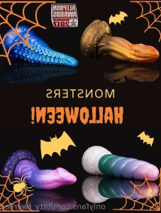 7846927