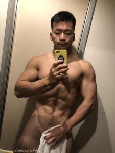 4949487