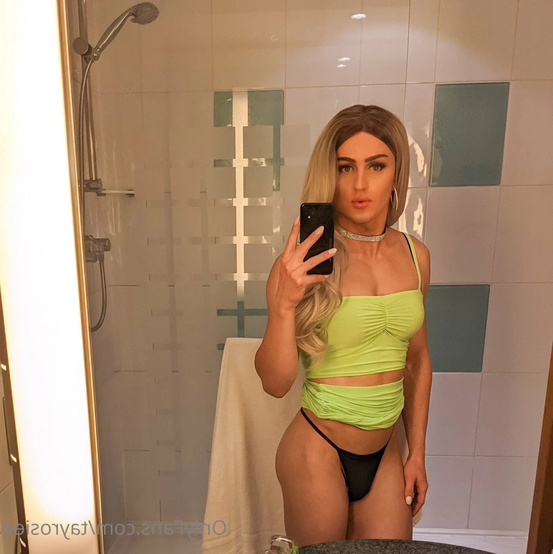 Taylor [ tayrosiee ] Onlyfans leaked photo 4897924 on Hotleaks.tv