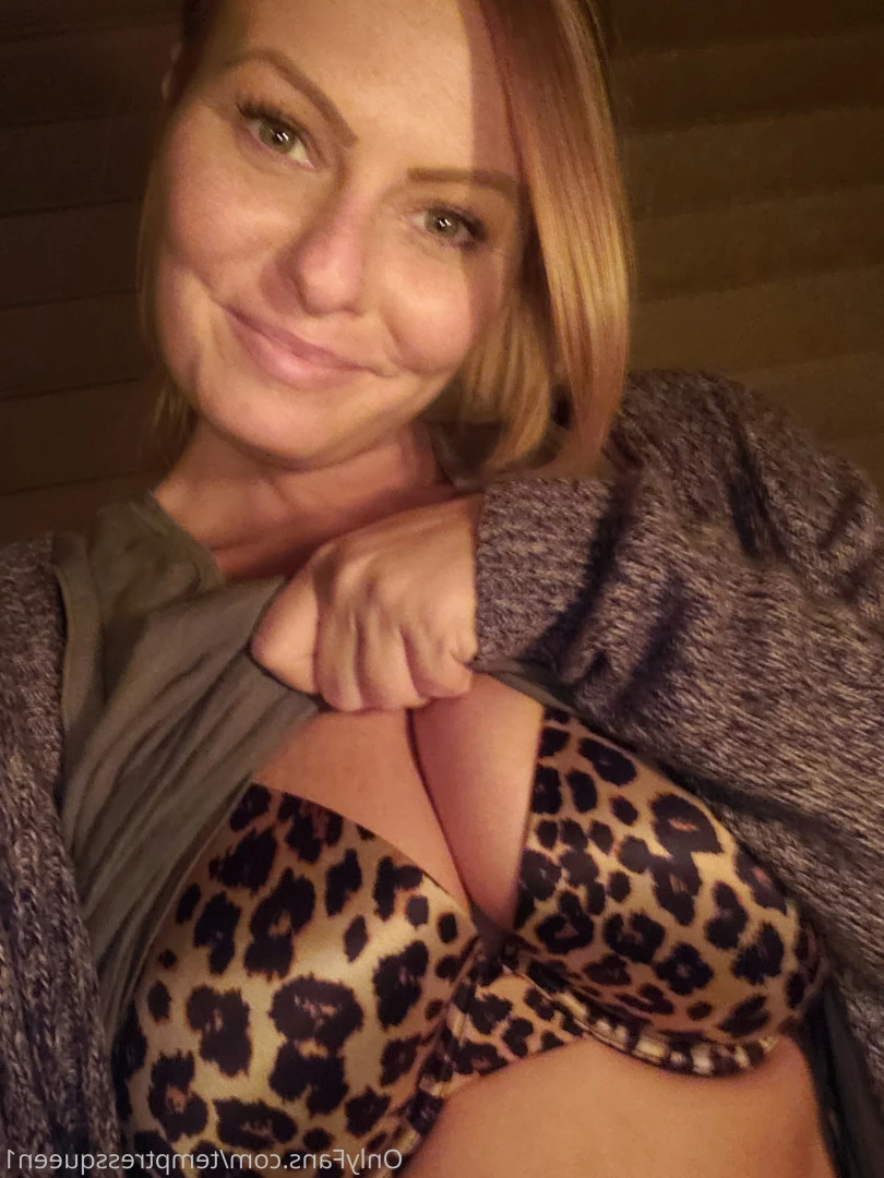♠️The queen of bbc♠️ + solo content🔥 [ temptressqueen1 ] Onlyfans leaked photo 9245211 on Hotleaks.tv