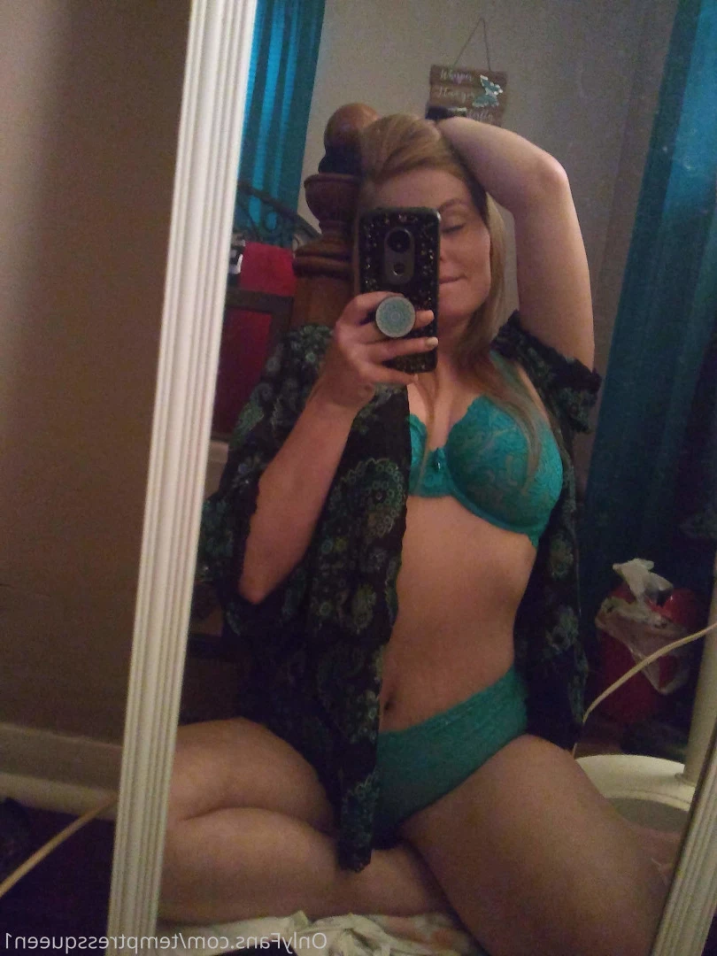 ♠️The queen of bbc♠️ + solo content🔥 [ temptressqueen1 ] Onlyfans leaked photo 9246782 on Hotleaks.tv