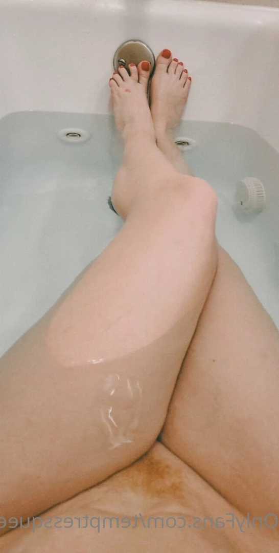 ♠️The queen of bbc♠️ + solo content🔥 [ temptressqueen1 ] Onlyfans leaked photo 9247114 on Hotleaks.tv