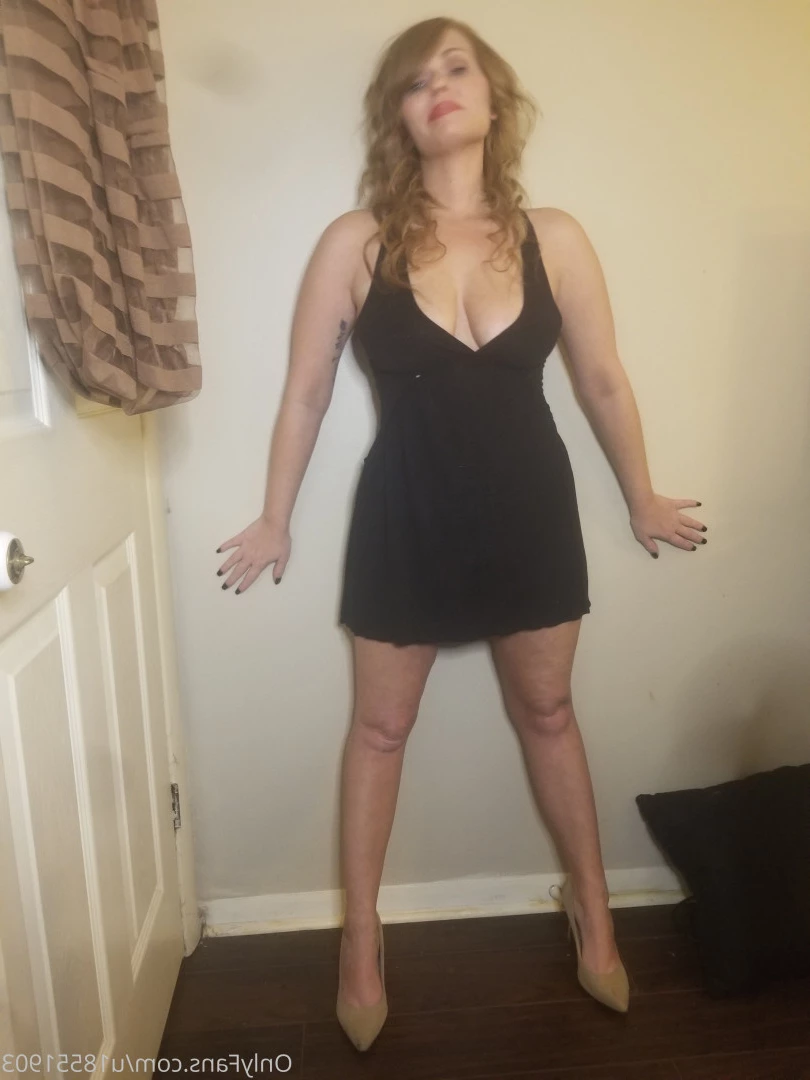 ♠️The queen of bbc♠️ + solo content🔥 [ temptressqueen1 ] Onlyfans leaked photo 9252881 on Hotleaks.tv