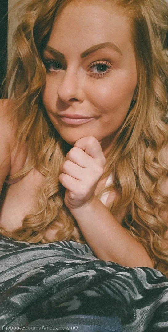 ♠️The queen of bbc♠️ + solo content🔥 [ temptressqueen1 ] Onlyfans leaked photo 9257223 on Hotleaks.tv