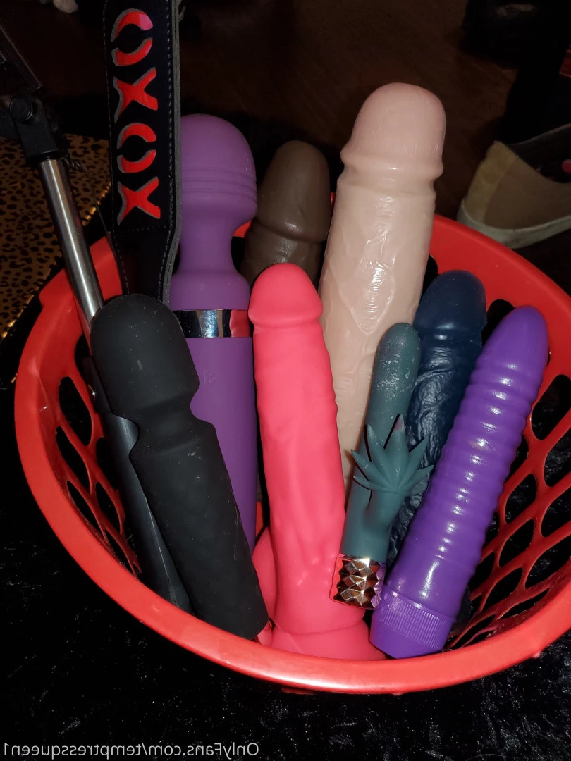 ♠️The queen of bbc♠️ + solo content🔥 [ temptressqueen1 ] Onlyfans leaked photo 9266980 on Hotleaks.tv