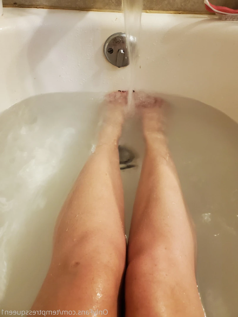 ♠️The queen of bbc♠️ + solo content🔥 [ temptressqueen1 ] Onlyfans leaked photo 9270869 on Hotleaks.tv