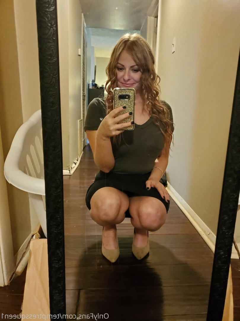 ♠️The queen of bbc♠️ + solo content🔥 [ temptressqueen1 ] Onlyfans leaked photo 9275433 on Hotleaks.tv