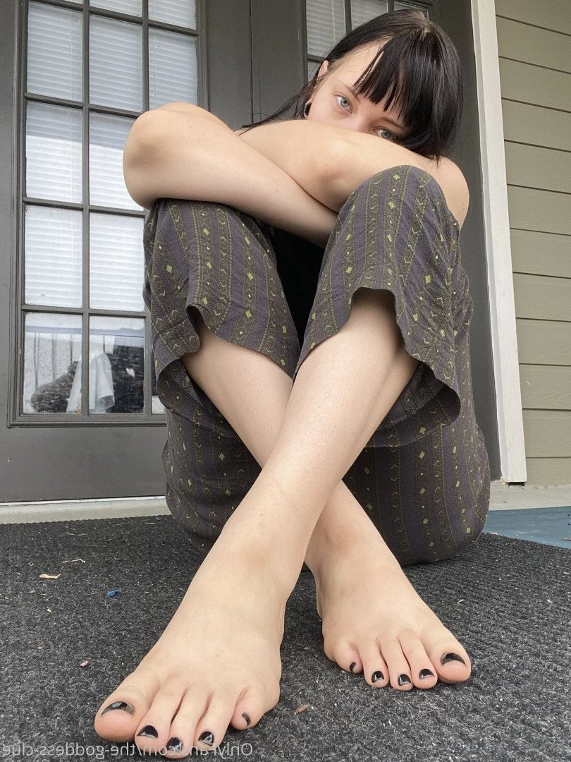The Goddess Clue [ the-goddess-clue ] Onlyfans leaked photo 4872600 on Hotleaks.tv