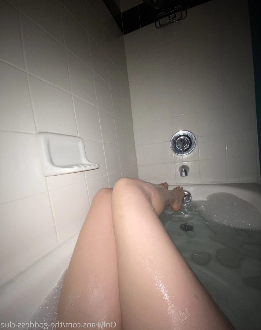 The Goddess Clue [ the-goddess-clue ] Onlyfans leaked photo 4872756 on Hotleaks.tv