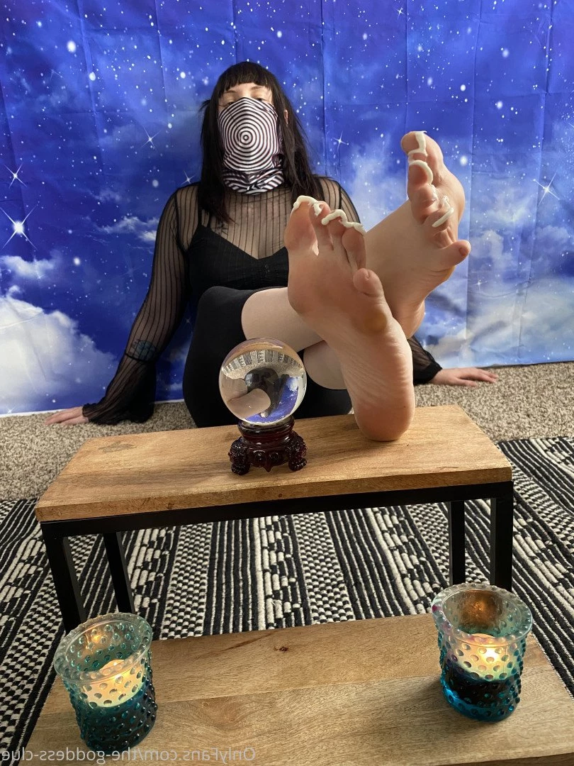 The Goddess Clue [ the-goddess-clue ] Onlyfans leaked photo 4874979 on Hotleaks.tv