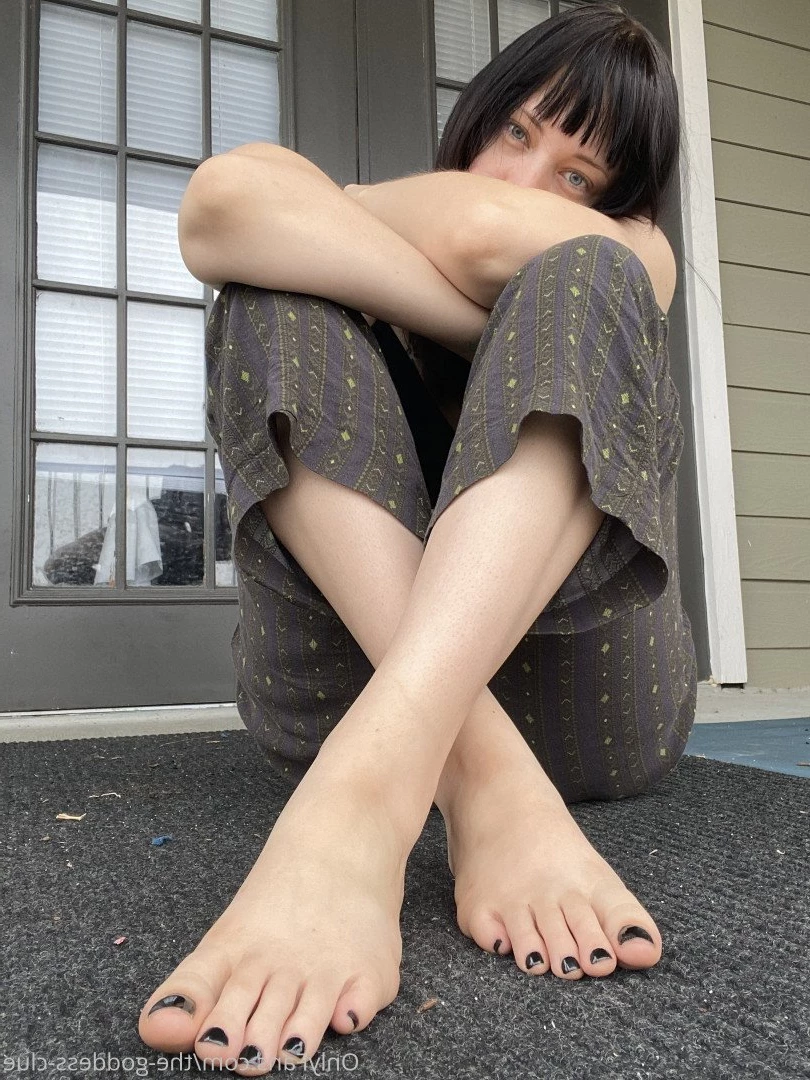 The Goddess Clue [ the-goddess-clue ] Onlyfans leaked photo 4876450 on Hotleaks.tv