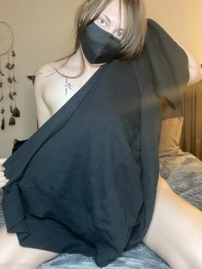 The Goddess Clue [ the-goddess-clue ] Onlyfans leaked photo 4876699 on Hotleaks.tv