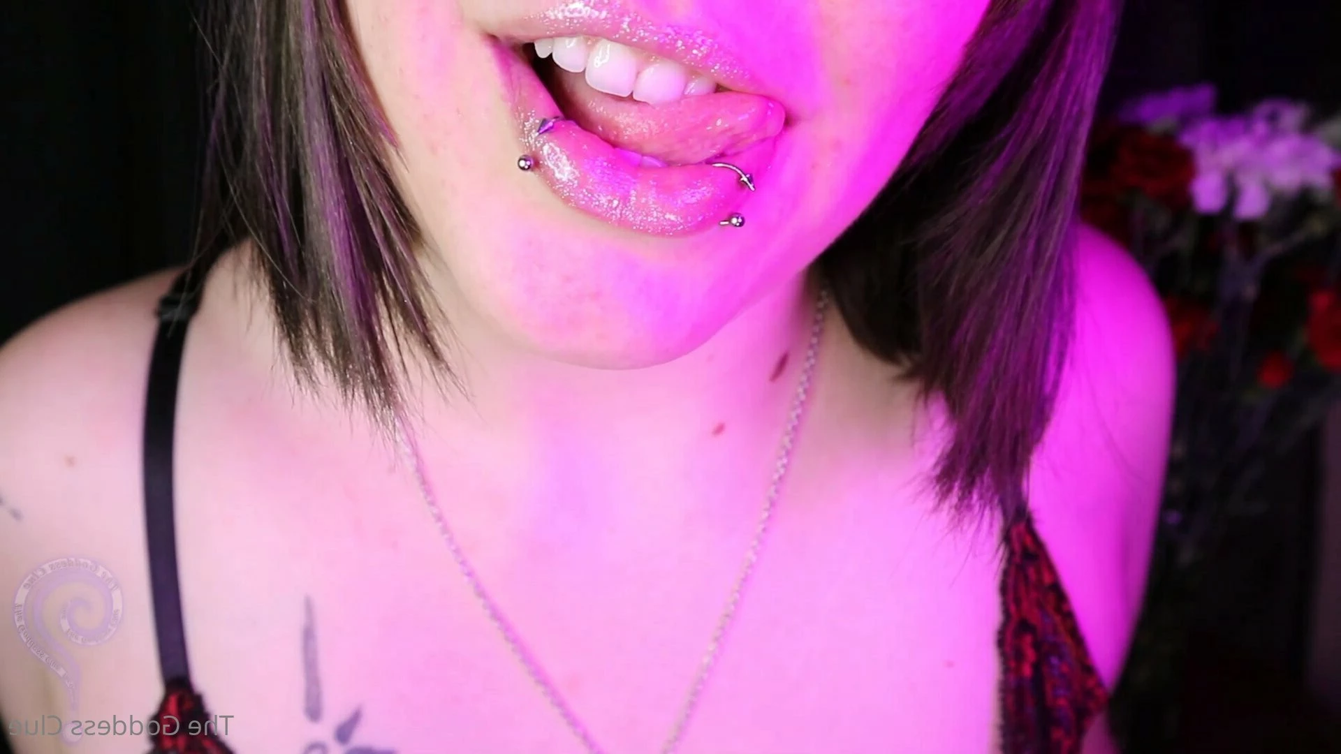 The Goddess Clue [ the-goddess-clue ] Onlyfans leaked photo 4882393 on Hotleaks.tv