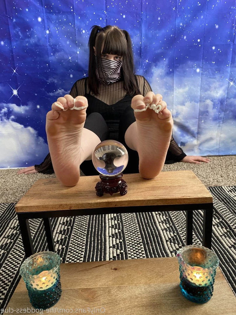 The Goddess Clue [ the-goddess-clue ] Onlyfans leaked photo 4883133 on Hotleaks.tv