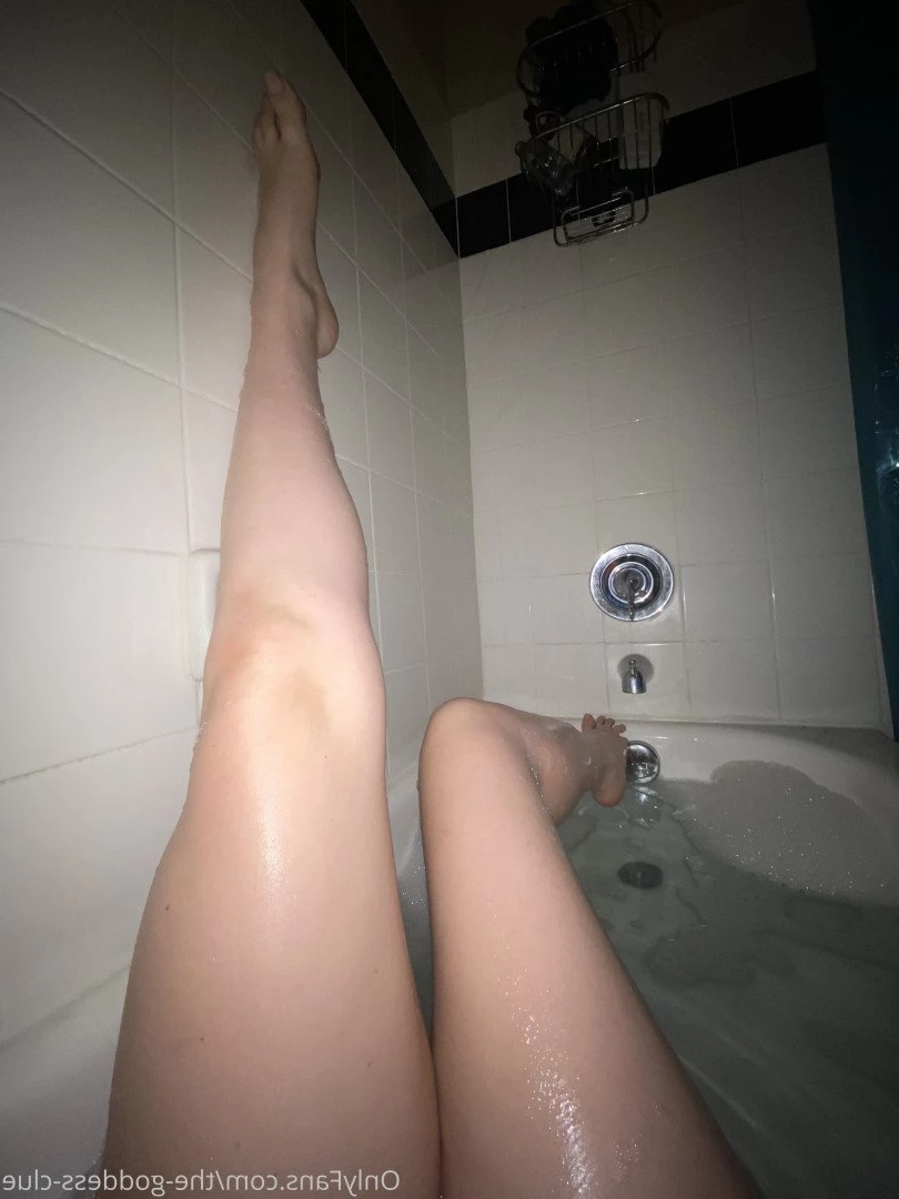 The Goddess Clue [ the-goddess-clue ] Onlyfans leaked photo 4884857 on Hotleaks.tv