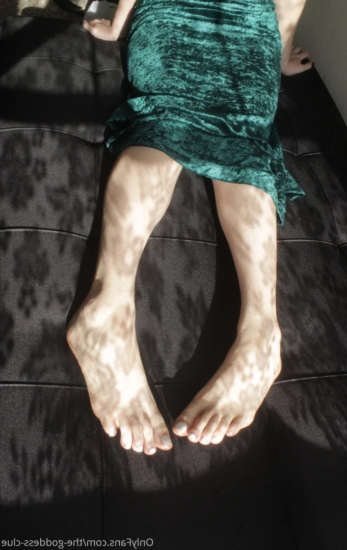 The Goddess Clue [ the-goddess-clue ] Onlyfans leaked photo 4885359 on Hotleaks.tv