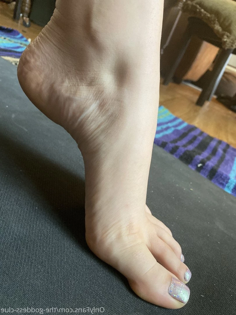 The Goddess Clue [ the-goddess-clue ] Onlyfans leaked photo 4885997 on Hotleaks.tv