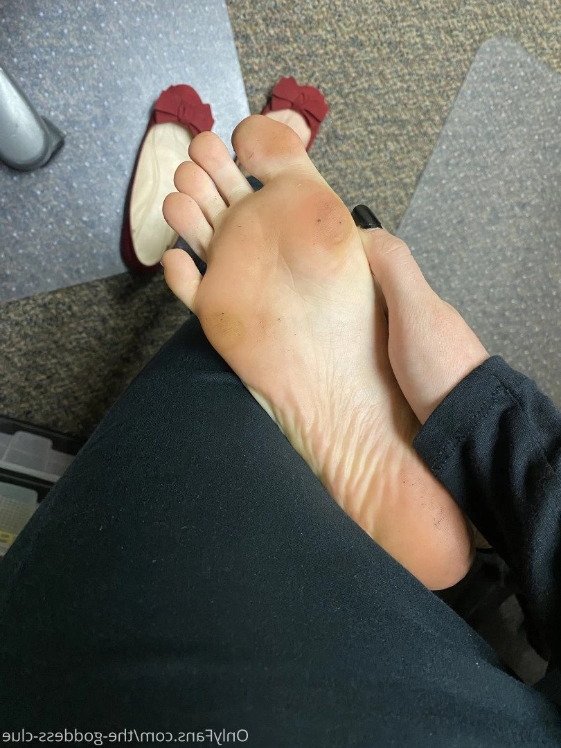 The Goddess Clue [ the-goddess-clue ] Onlyfans leaked photo 4888726 on Hotleaks.tv