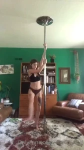 Paris Bush ♡BUTT STUFF 🍑🍩 [ parisbush ] Onlyfans leaked video 8631140 on Hotleaks.tv