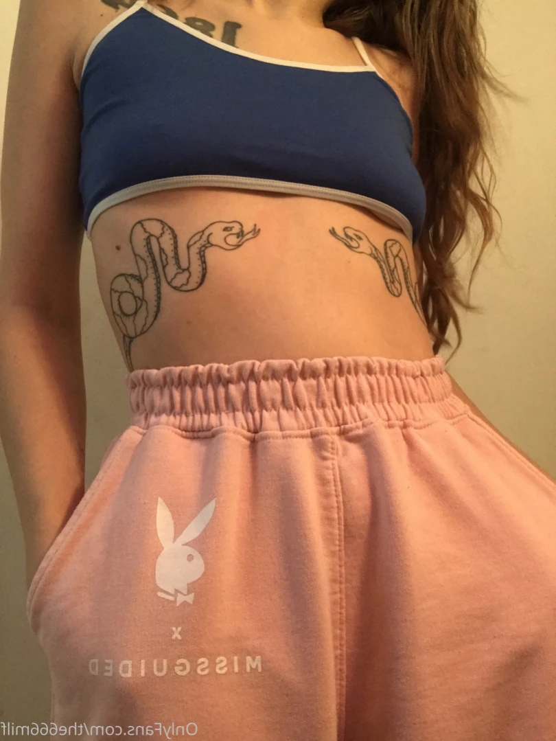 Paris Bush ♡BUTT STUFF 🍑🍩 [ parisbush ] Onlyfans leaked photo 10899872 on Hotleaks.tv