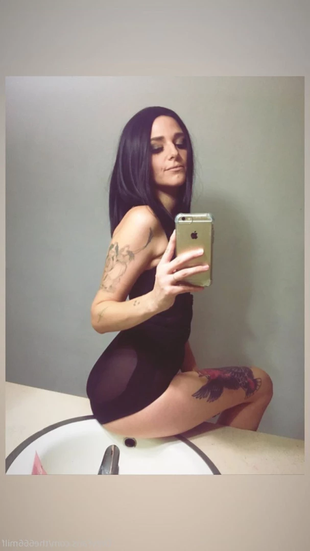 Paris Bush ♡BUTT STUFF 🍑🍩 [ parisbush ] Onlyfans leaked photo 11100955 on Hotleaks.tv
