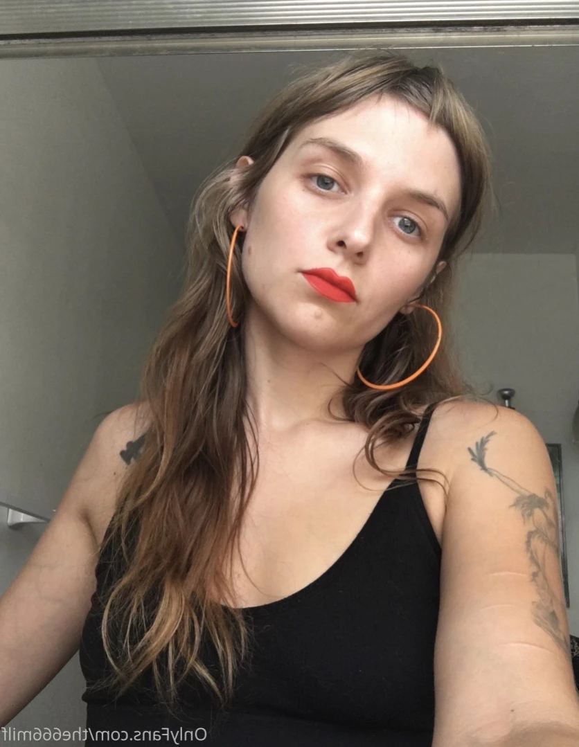 Paris Bush ♡BUTT STUFF 🍑🍩 [ parisbush ] Onlyfans leaked photo 13050594 on Hotleaks.tv