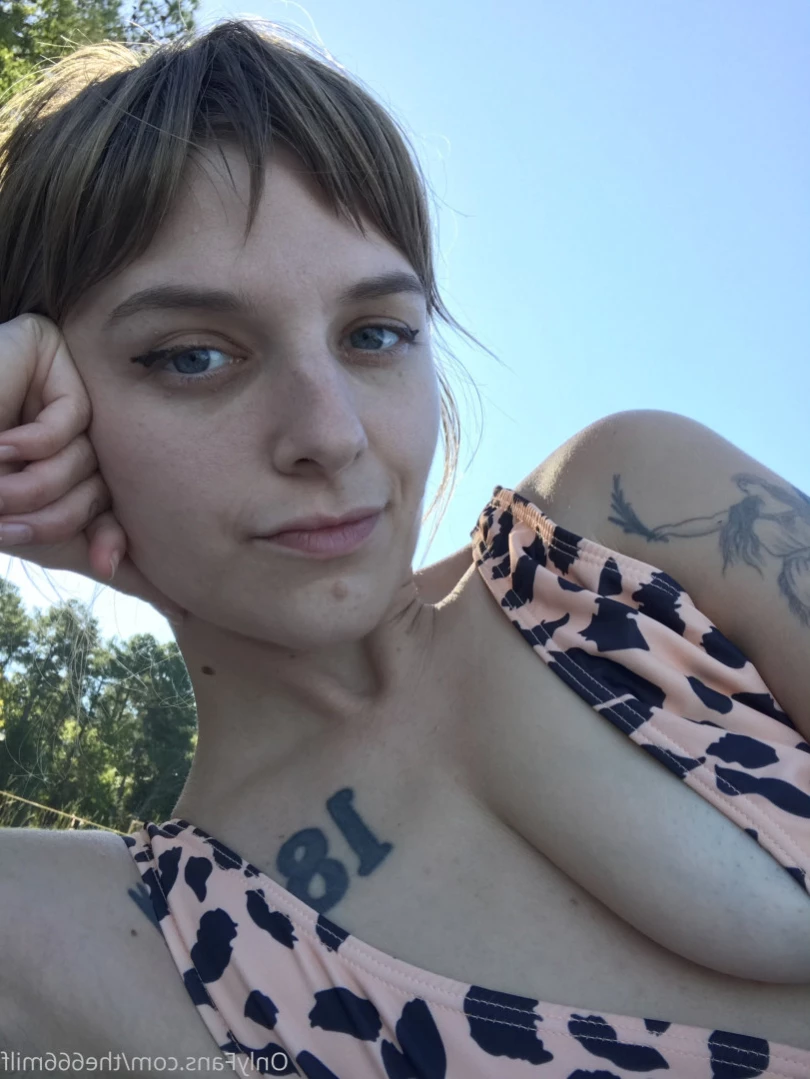 Paris Bush ♡BUTT STUFF 🍑🍩 [ parisbush ] Onlyfans leaked photo 14133369 on Hotleaks.tv