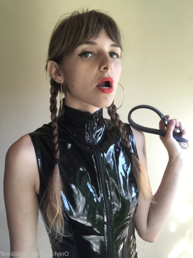 Paris Bush ♡BUTT STUFF 🍑🍩 [ parisbush ] Onlyfans leaked photo 14782194 on Hotleaks.tv