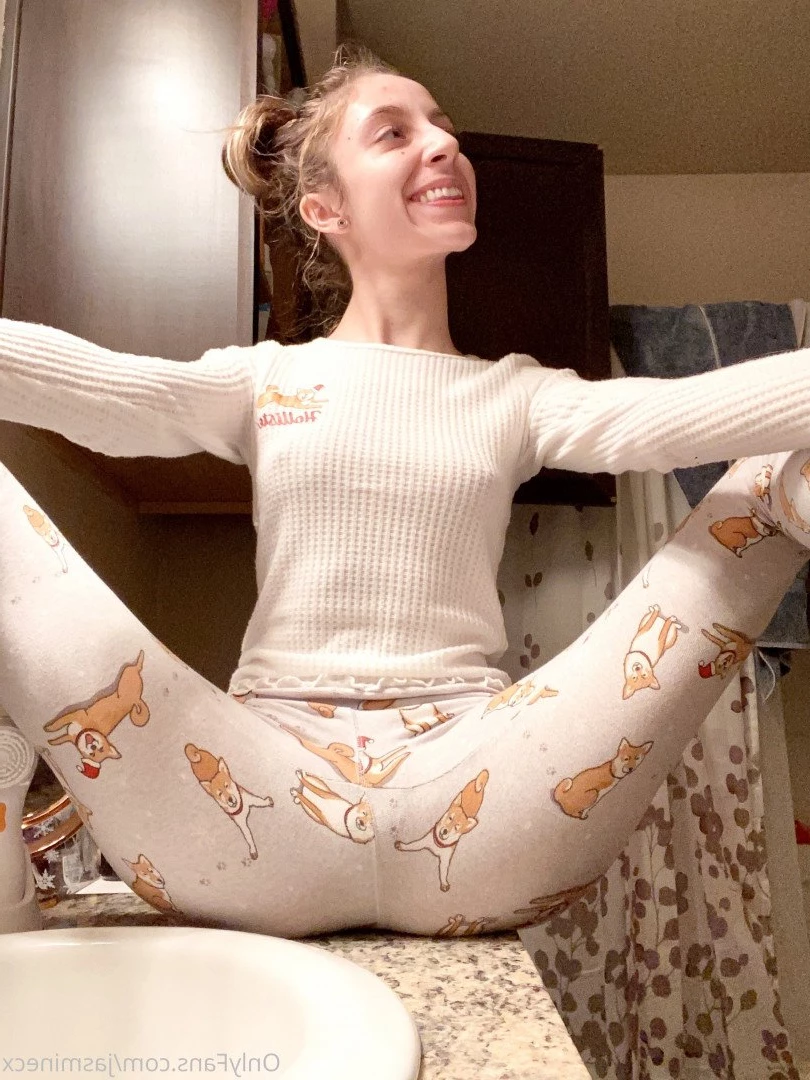 Little Jassss [ jasminecx ] Onlyfans leaked photo 535111 on Hotleaks.tv