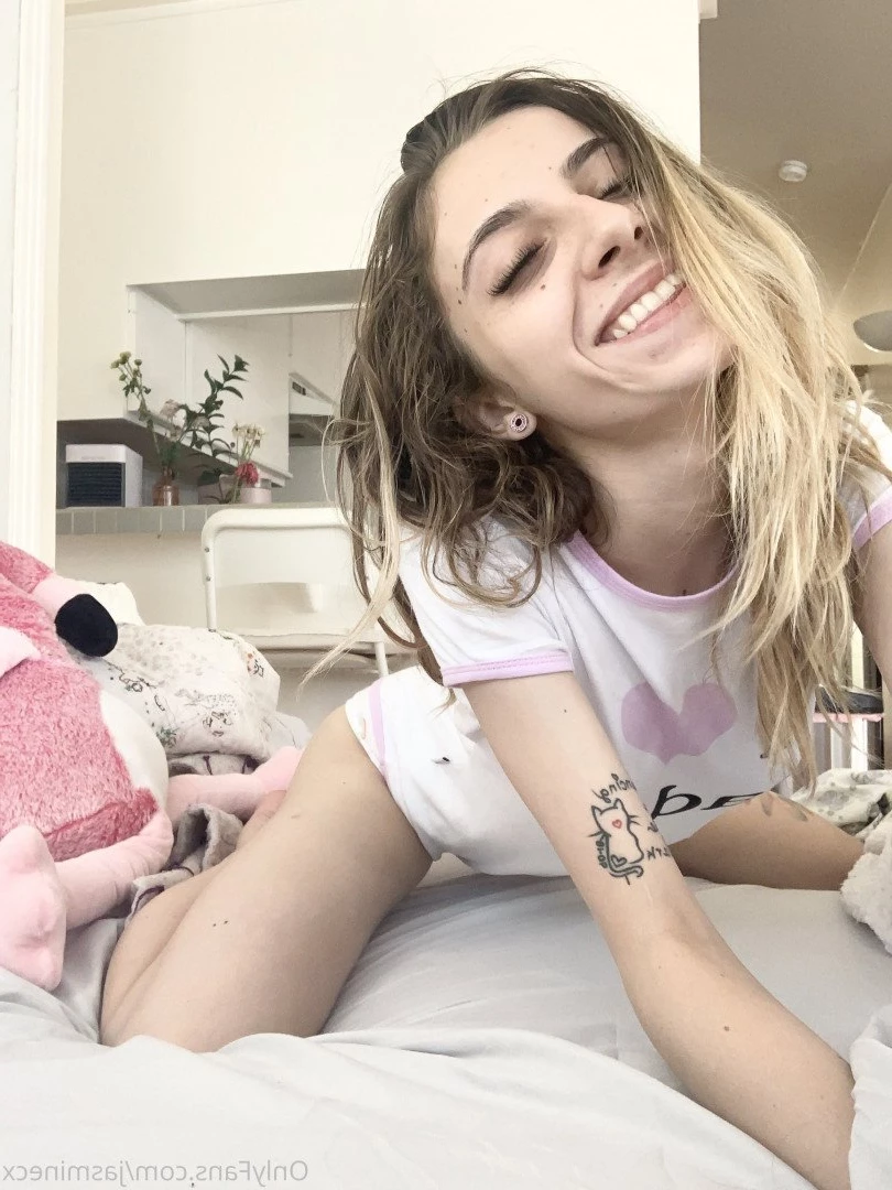 Little Jassss [ jasminecx ] Onlyfans leaked photo 535445 on Hotleaks.tv