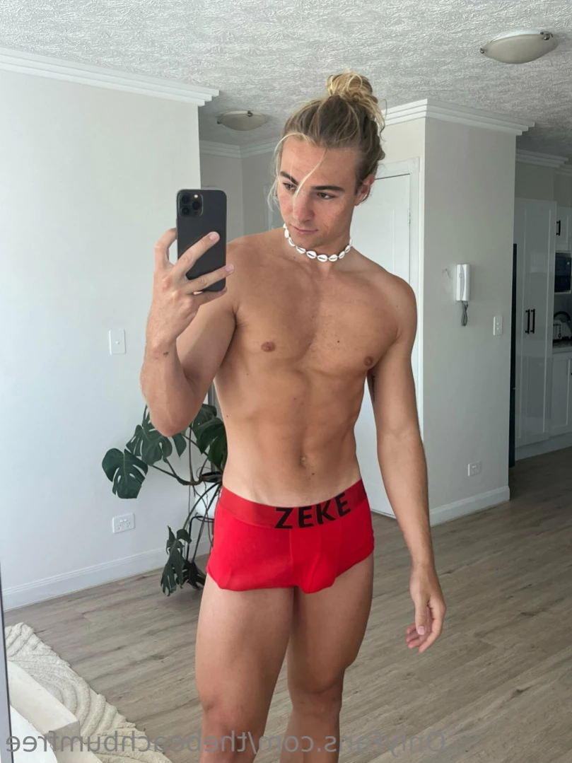 Nathaniel Taplin [ thebeachbumfree ] Onlyfans leaked photo 11100679 on Hotleaks.tv