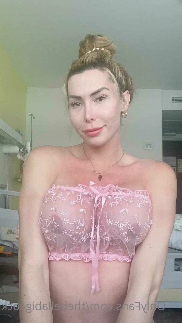 𝗦𝗢𝗙𝗜𝗔 𝗧𝗥𝗔𝗡𝗦 𝗩𝗜𝗗𝗘𝗢𝗖𝗔𝗟𝗟/𝗖𝗨𝗦𝗧𝗢𝗠 💦𝗔𝗡𝗗 𝗦𝗘𝗫 [ thebellabigcock ] Onlyfans leaked photo 5262017 on Hotleaks.tv