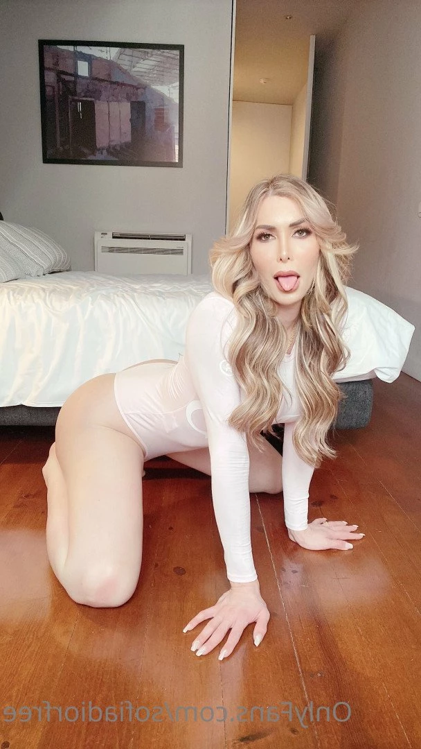 𝗦𝗢𝗙𝗜𝗔 𝗧𝗥𝗔𝗡𝗦 𝗩𝗜𝗗𝗘𝗢𝗖𝗔𝗟𝗟/𝗖𝗨𝗦𝗧𝗢𝗠 💦𝗔𝗡𝗗 𝗦𝗘𝗫 [ thebellabigcock ] Onlyfans leaked photo 5263472 on Hotleaks.tv
