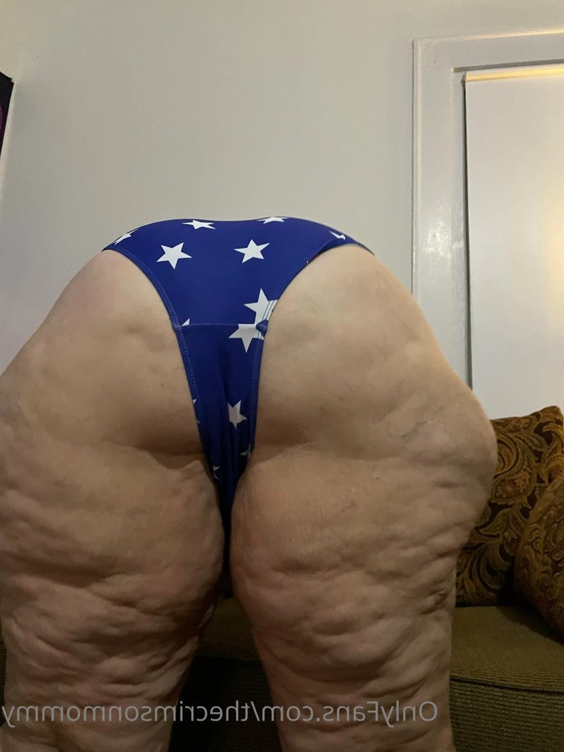 The Crimson Mommy [ thecrimsonmommy ] Onlyfans leaked photo 4863294 on Hotleaks.tv