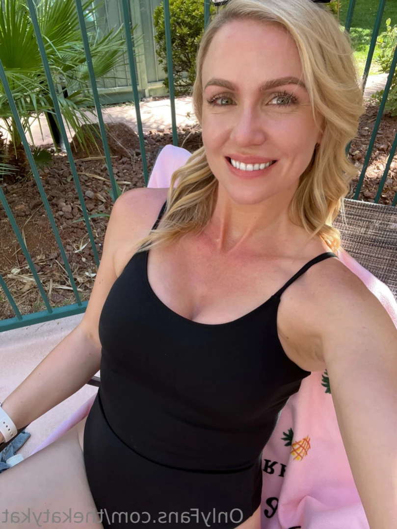 🍀 Katy Kat 🍀 [ thekatykat ] Onlyfans leaked photo 11367031 on Hotleaks.tv