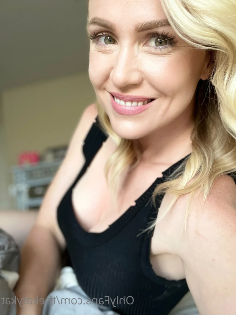 🍀 Katy Kat 🍀 [ thekatykat ] Onlyfans leaked photo 14877378 on Hotleaks.tv