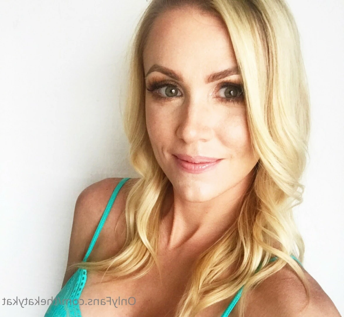🍀 Katy Kat 🍀 [ thekatykat ] Onlyfans leaked photo 15191155 on Hotleaks.tv